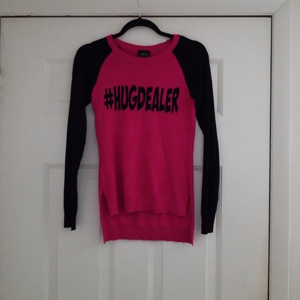 Light-weight Sweater Top